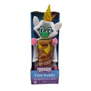 New‎ Fingerlings GIGI Wash Mitt & Body Wash